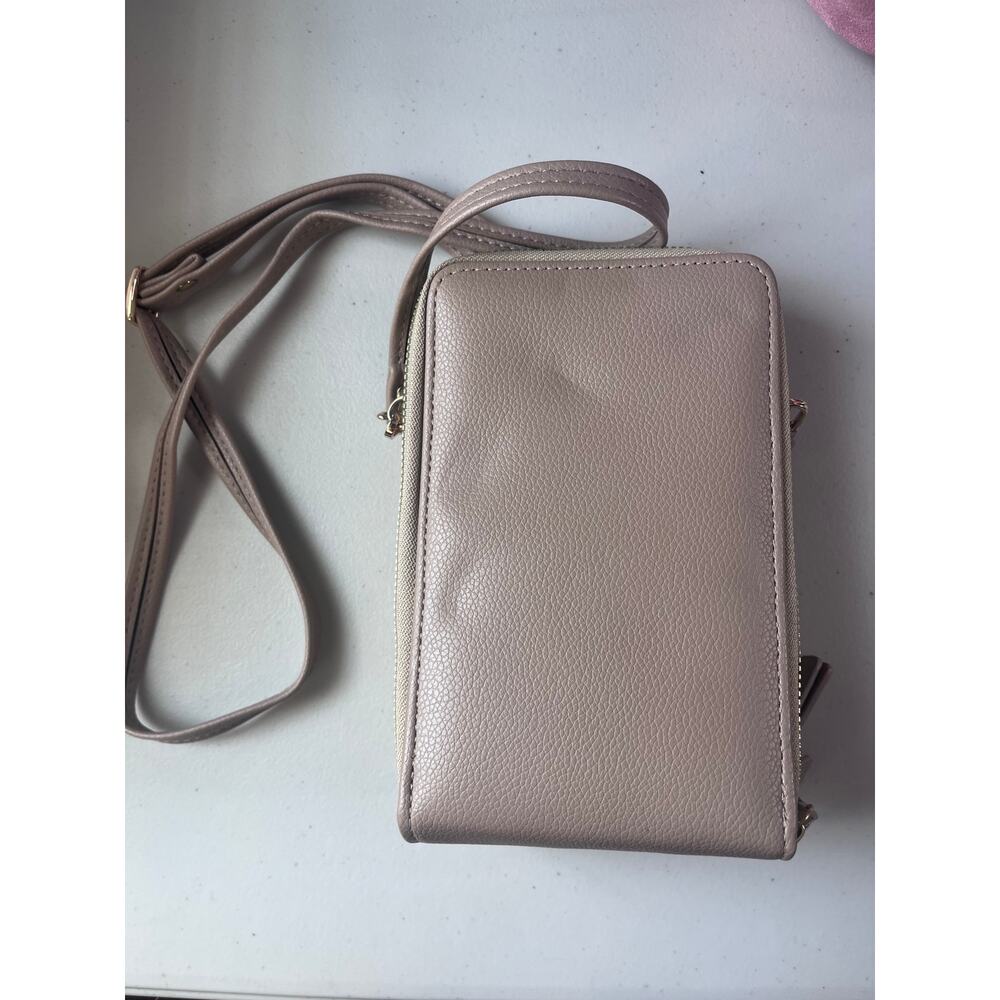 Triple Compartment Crossbody Wallet Bag Dusty Mauve NWOT - Picture 3 of 6
